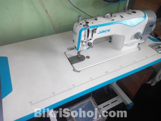 Garments Sewing Machine